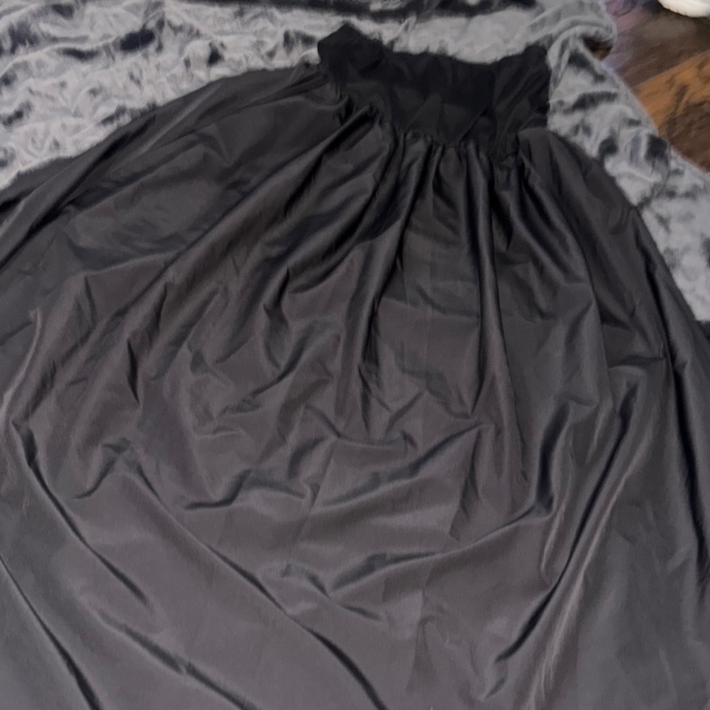 Elegant Black Women's strapless dress